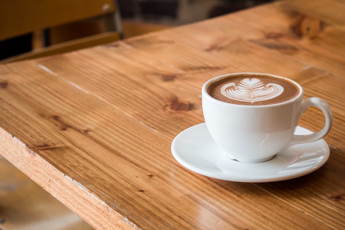 Wie macht man Cappuccino Anleitung
