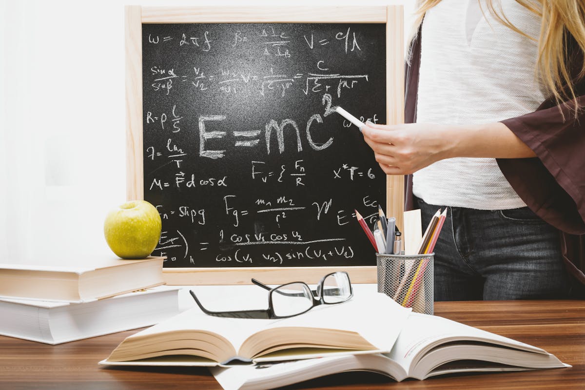Wie viel verdient ein Lehrer Überblick und ausführliche Rechnung