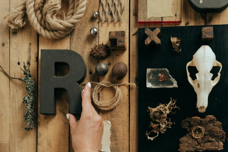 Welche Stifte sind für das Handlettering auf Holz am besten geeignet?