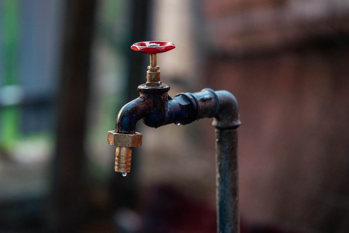 Warum läuft der Wasserhahn im Garten nach dem Winter nicht mehr? 7 Warum läuft der Wasserhahn im Garten nach dem Winter nicht mehr