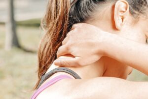 Warum knacken Gelenke nach dem Sport häufiger?